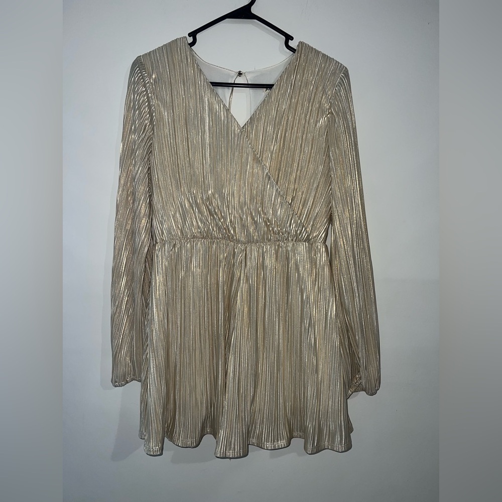 Gold romper Jolt sparkle nye size small